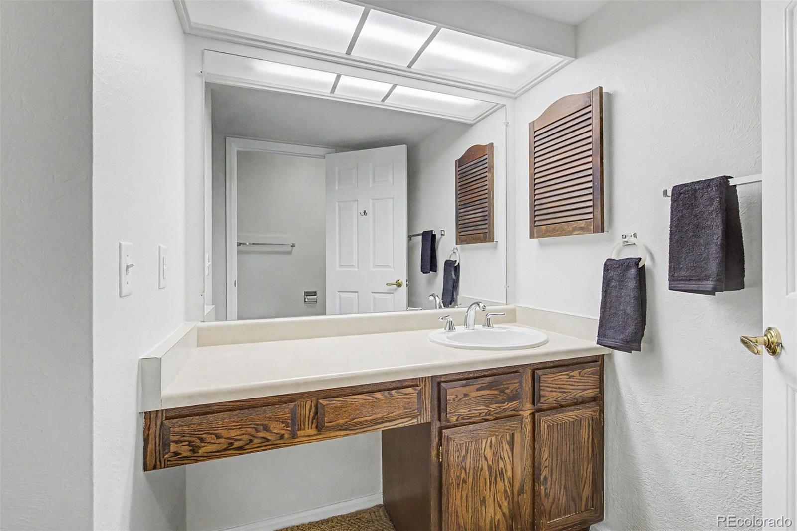14233 E Marina Drive Aurora CO 80014
