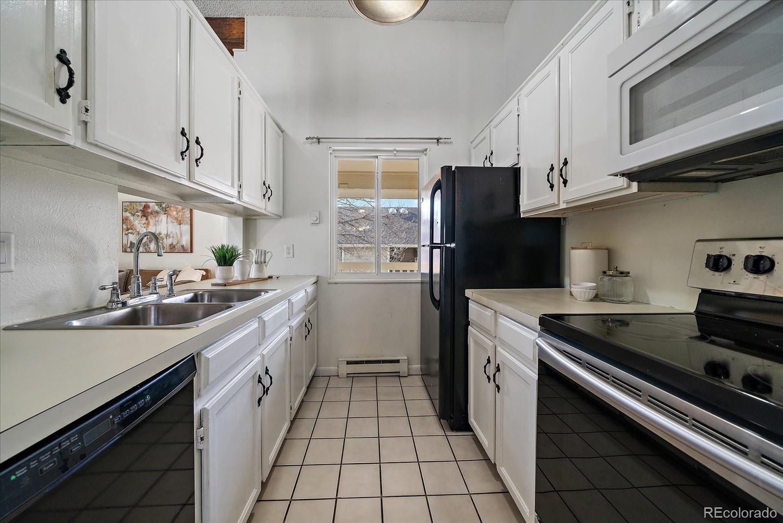 4068 S Atchison Way Aurora CO 80014
