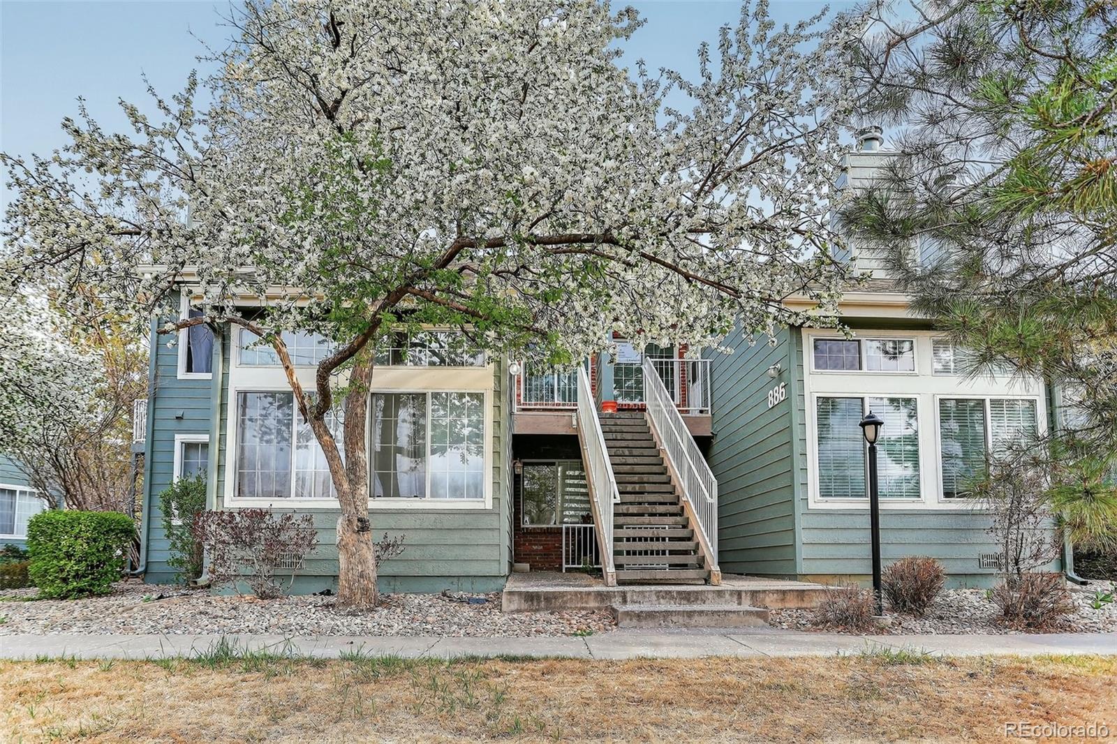 886 S Reed Court Lakewood CO 80226