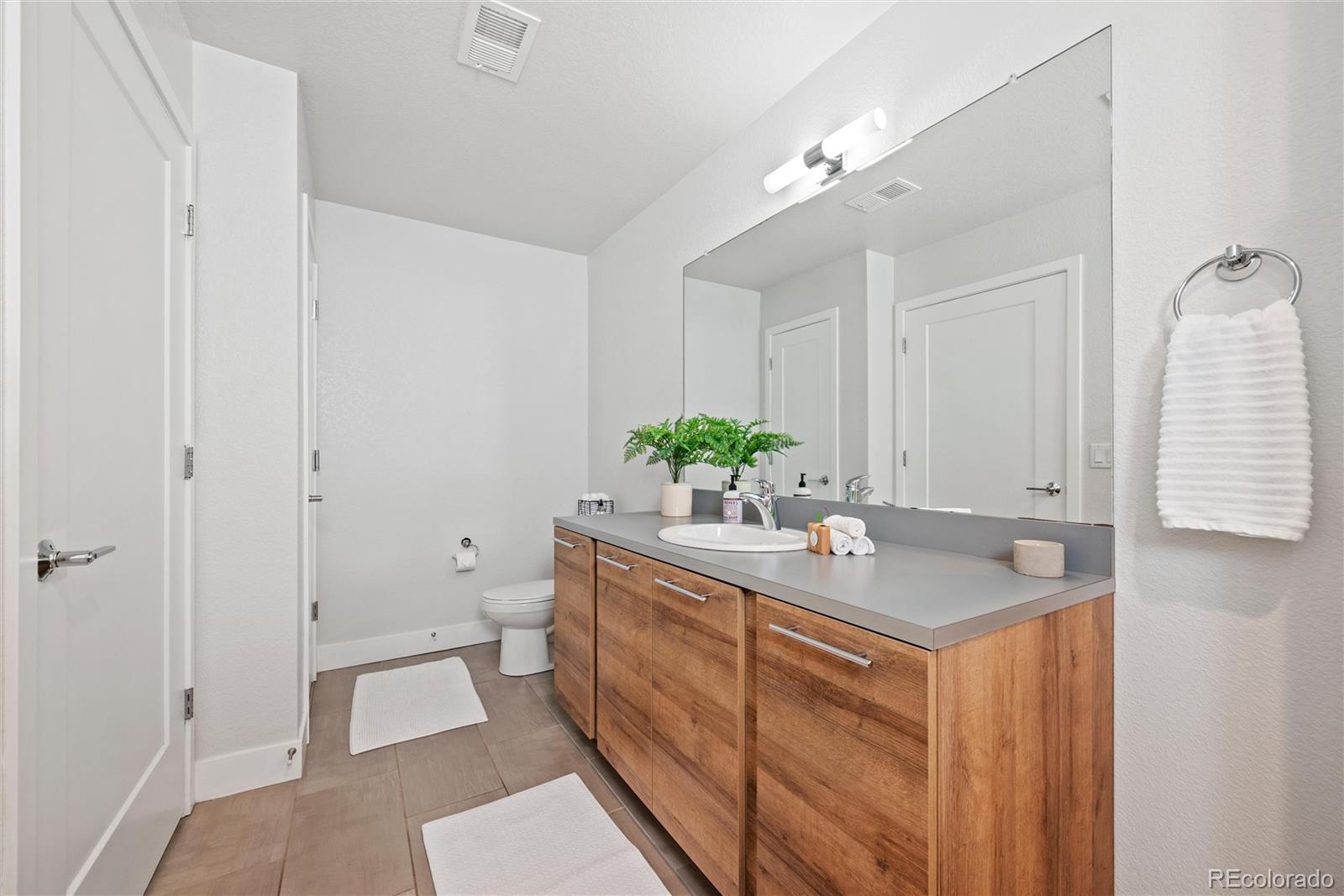 1052 Depew Street Lakewood CO 80214