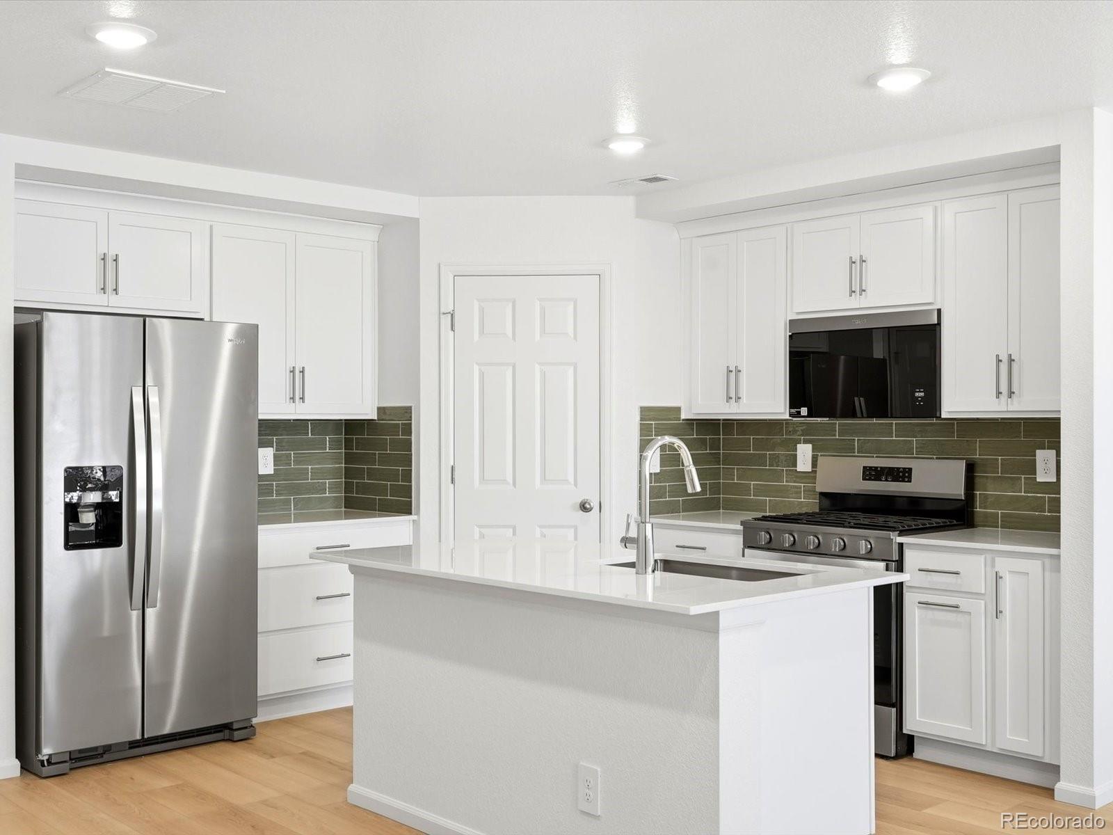 21236 E 65th Drive Aurora CO 80019