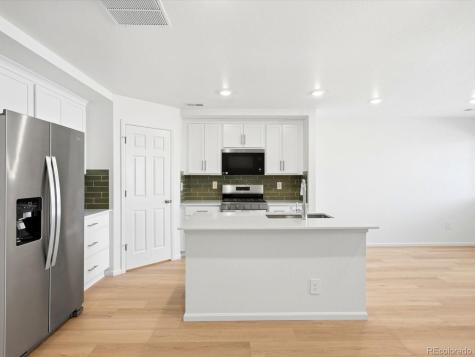 21236 E 65th Drive Aurora CO 80019