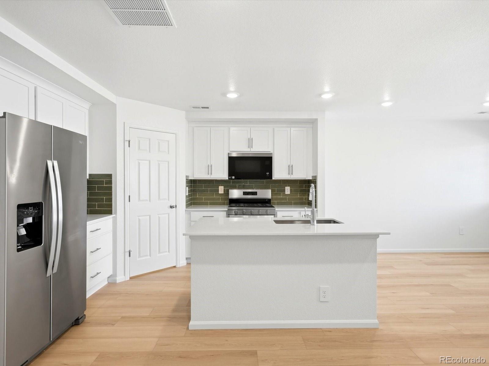 21236 E 65th Drive Aurora CO 80019