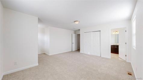 2621 Sable Boulevard Aurora CO 80011