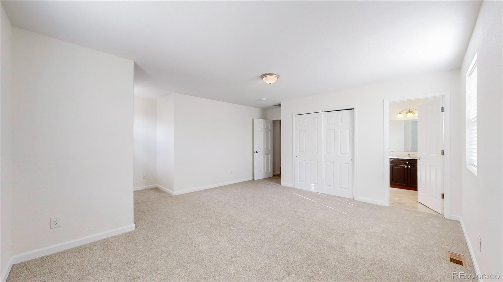 2621 Sable Boulevard Aurora CO 80011