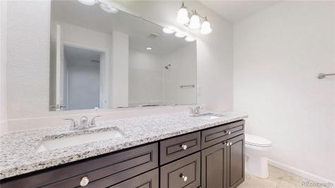 2621 Sable Boulevard Aurora CO 80011