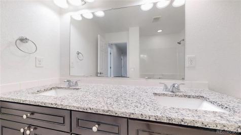 2621 Sable Boulevard Aurora CO 80011