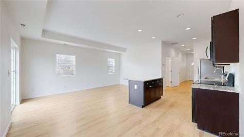 2621 Sable Boulevard Aurora CO 80011