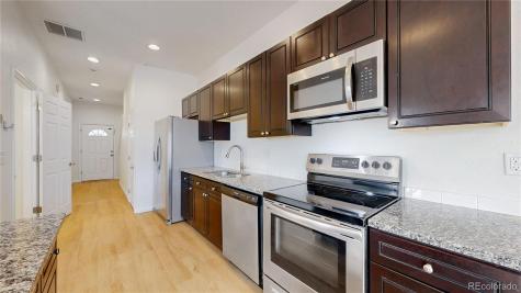 2621 Sable Boulevard Aurora CO 80011