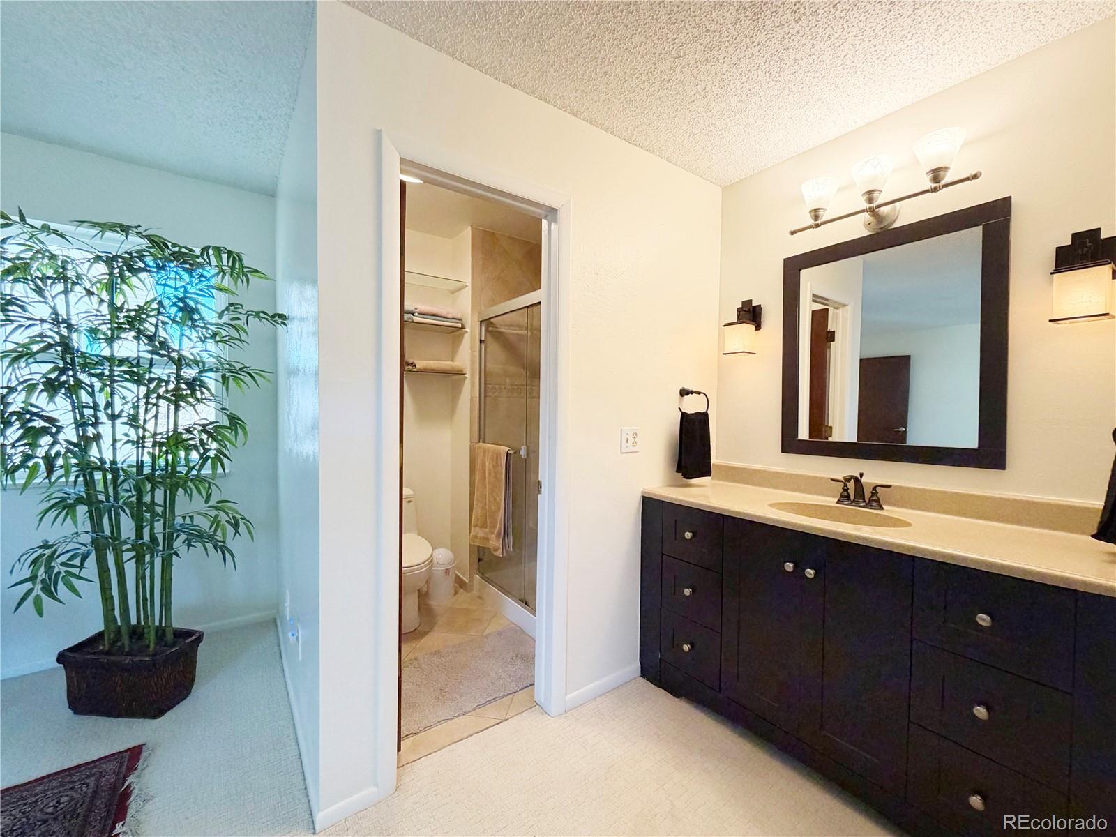 2466 S Vaughn Way Aurora CO 80014
