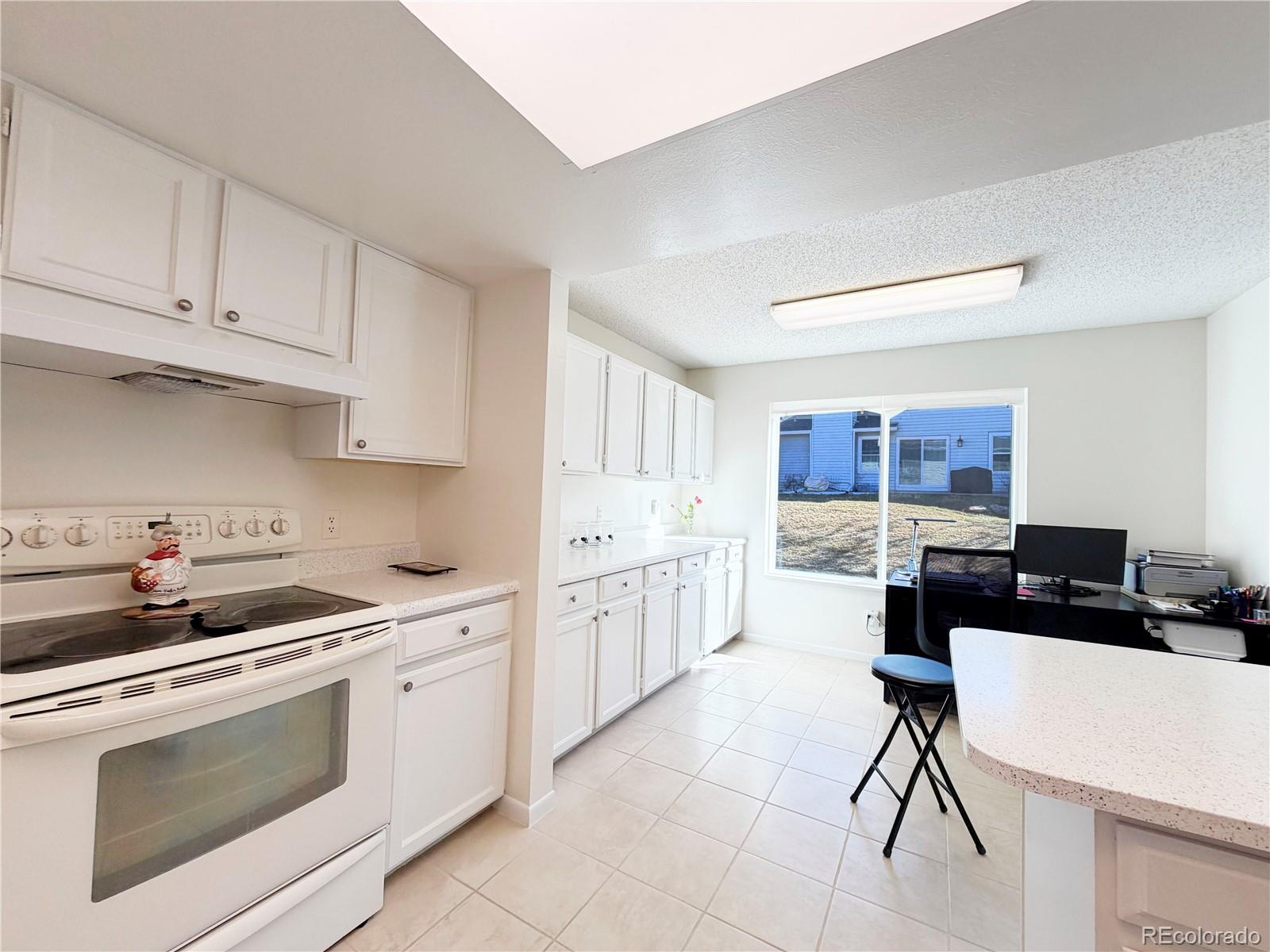 2466 S Vaughn Way Aurora CO 80014