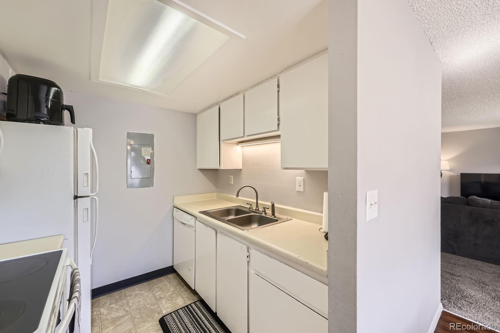 2201 Sable Boulevard Aurora CO 80011