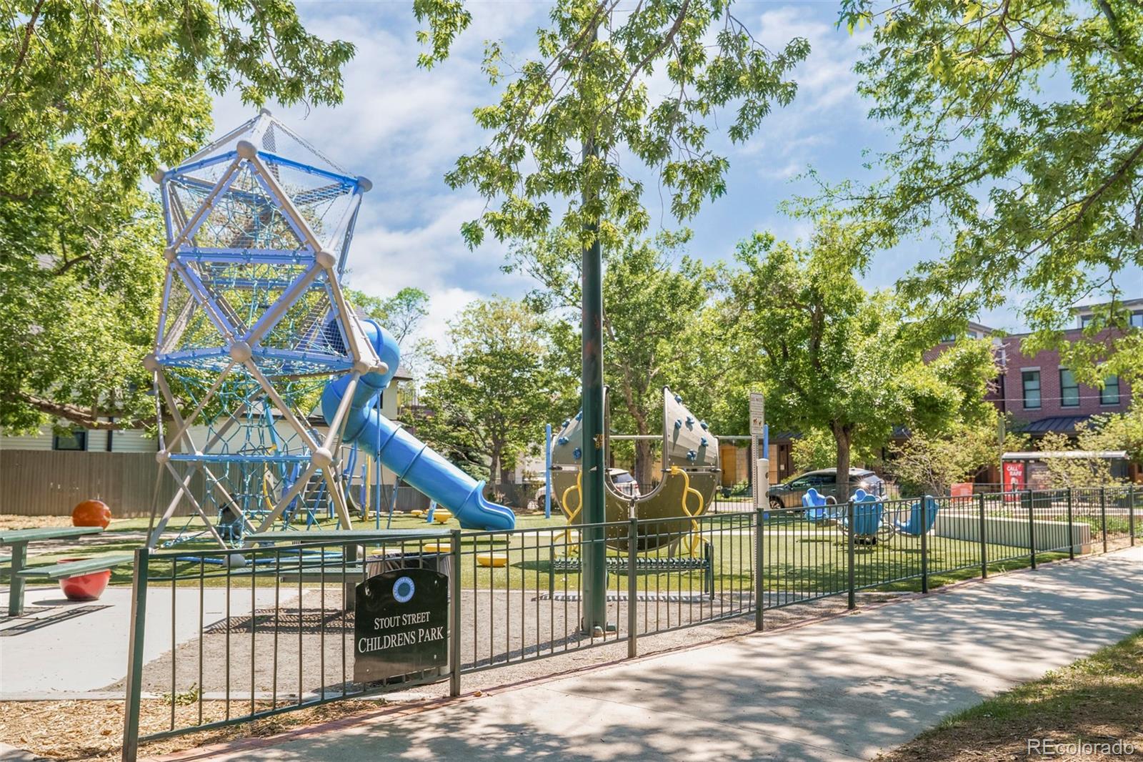 2525 Arapahoe Street Denver CO 80205