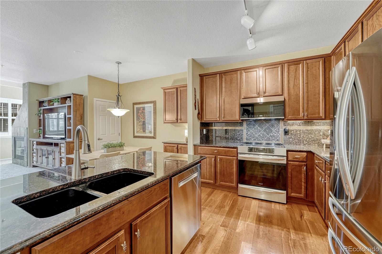 8460 Canyon Rim Trail Englewood CO 80112
