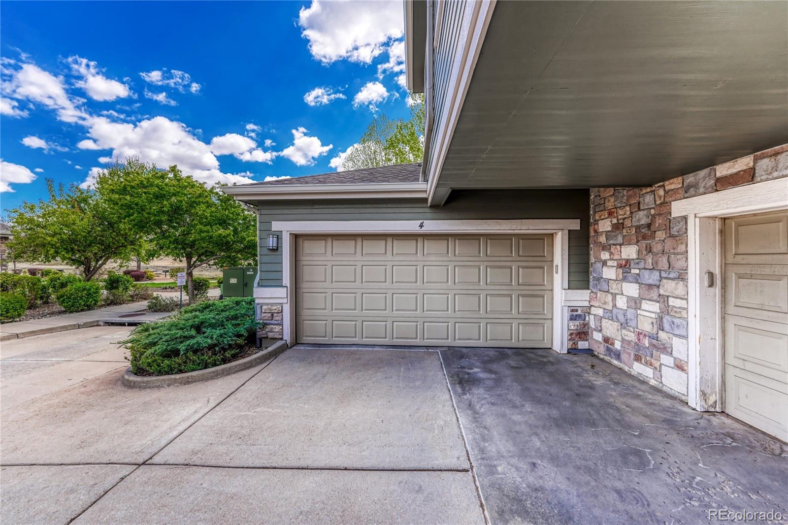 8460 Canyon Rim Trail Englewood CO 80112
