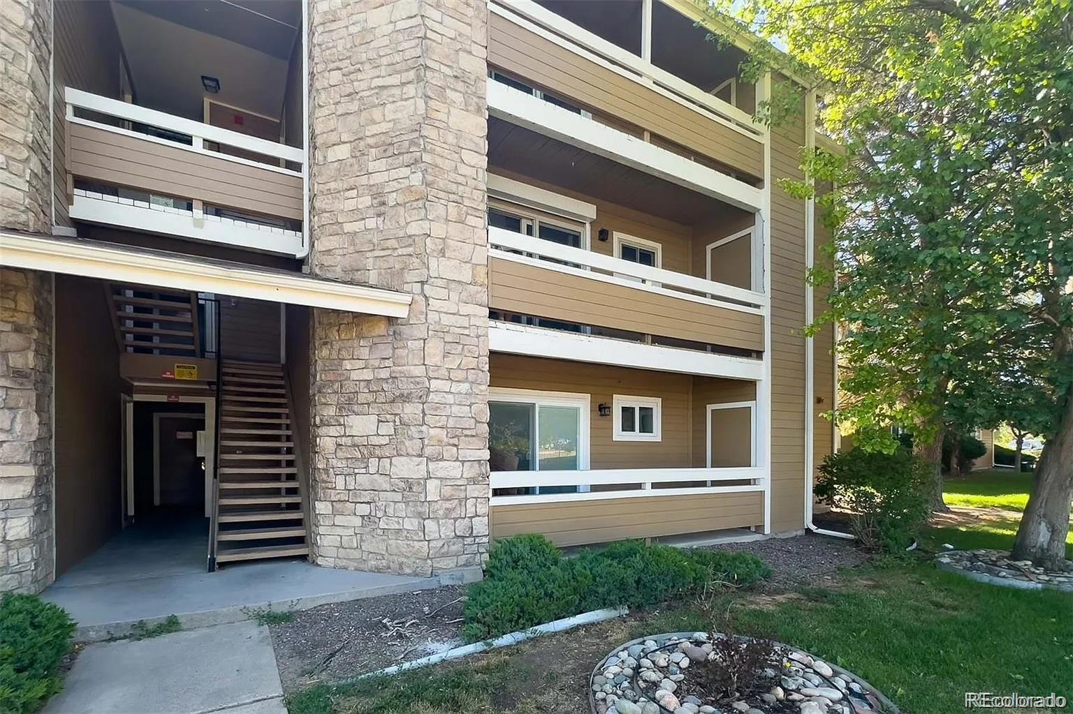 1074 S Dearborn Street Aurora CO 80012