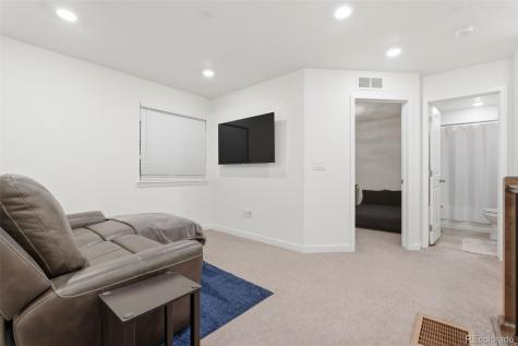 17604 Olive Street Broomfield CO 80023