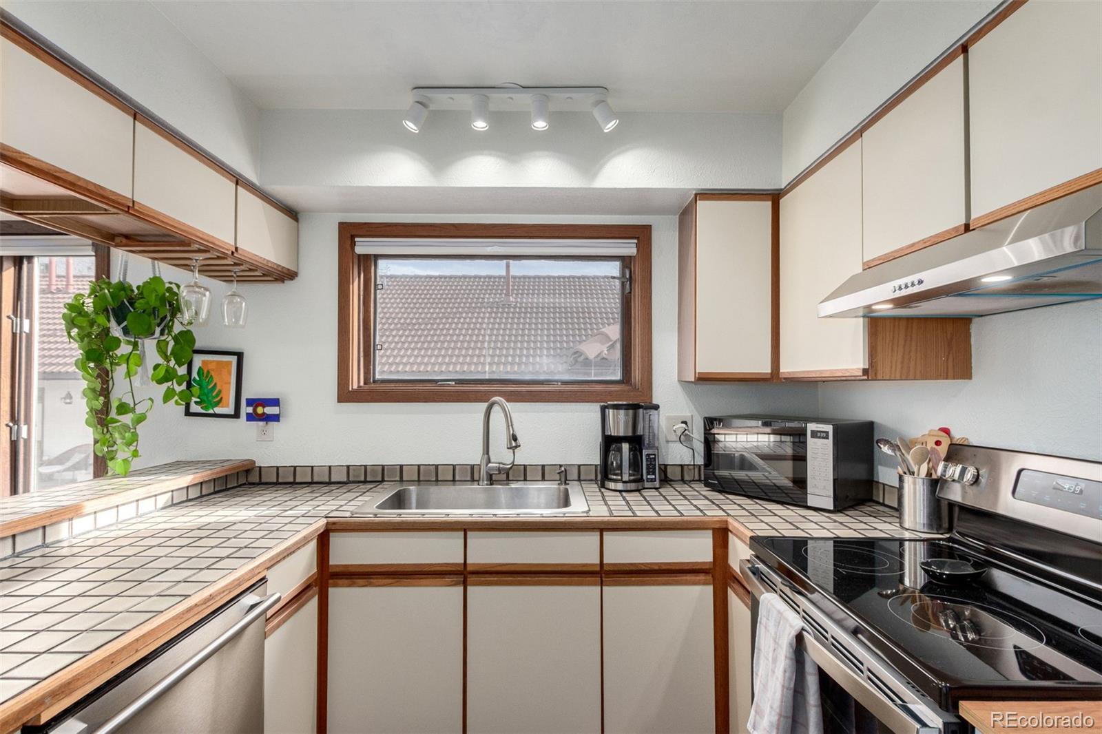 704 N Pearl Street Denver CO 80203