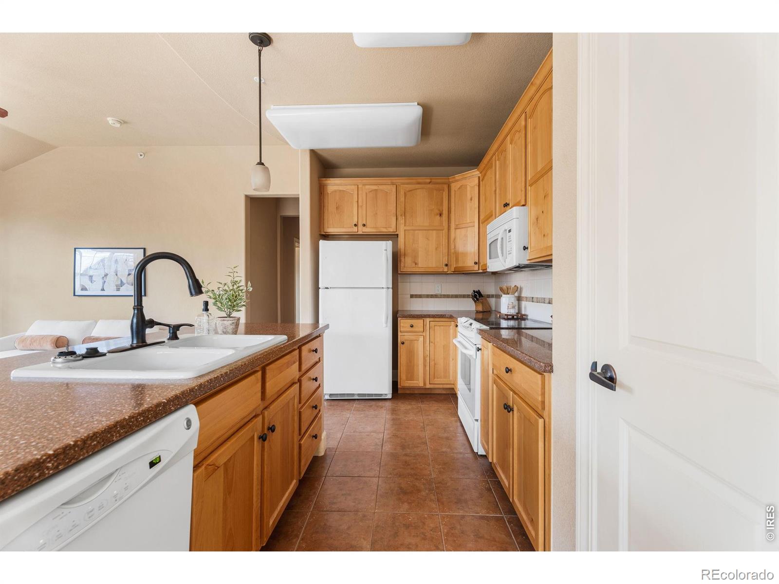 1379 Charles Drive Longmont CO 80503