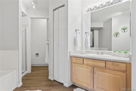 6001 S Yosemite Street Greenwood Village CO 80111