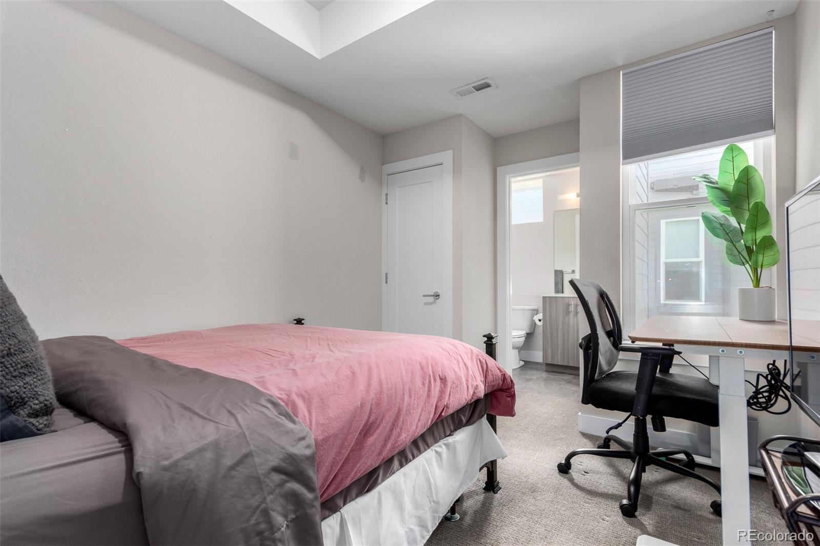 1470 Wolff Street Denver CO 80204