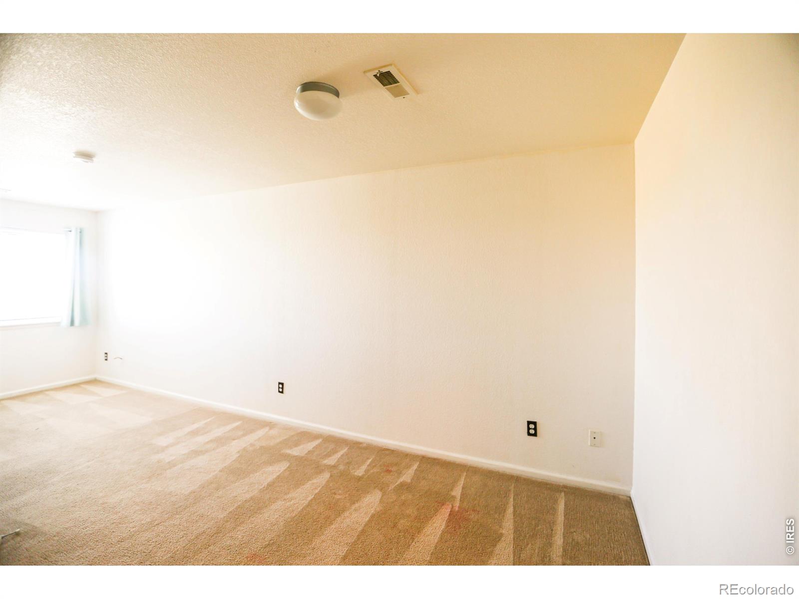 5255 Memphis Street Denver CO 80239