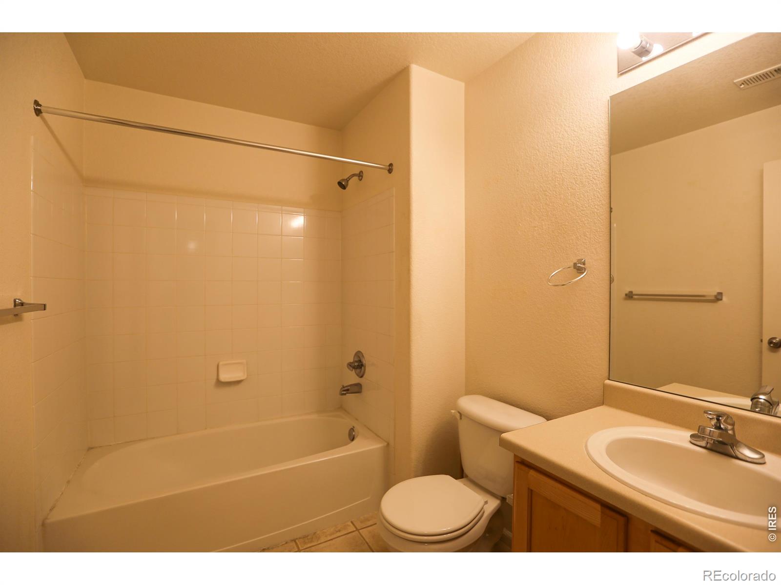 5255 Memphis Street Denver CO 80239
