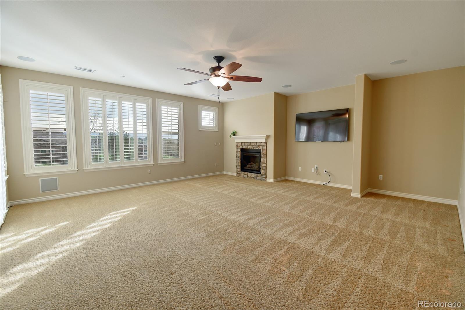 9339 Viaggio Way Highlands Ranch CO 80126