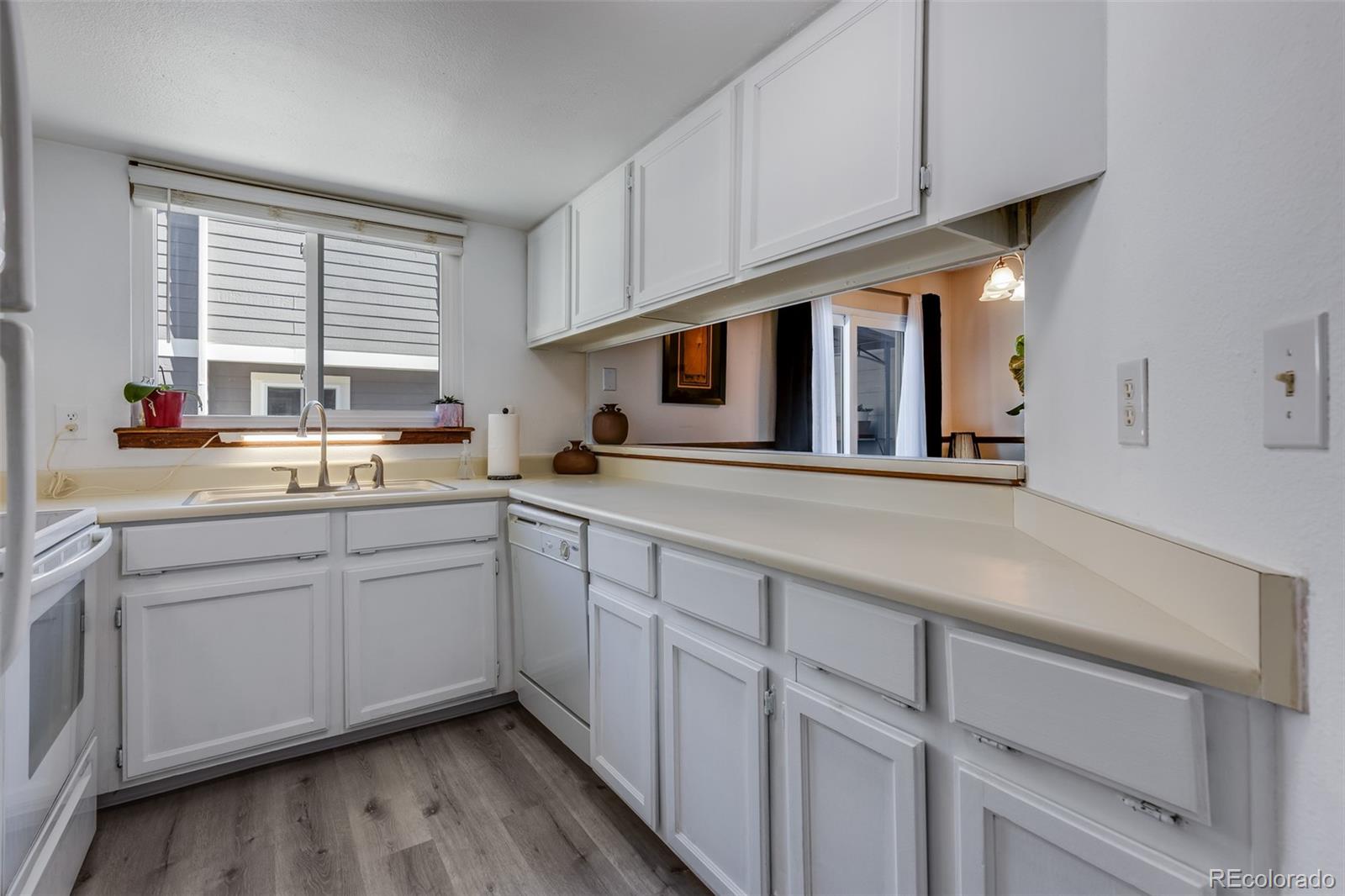 6670 W 84th Circle Arvada CO 80003