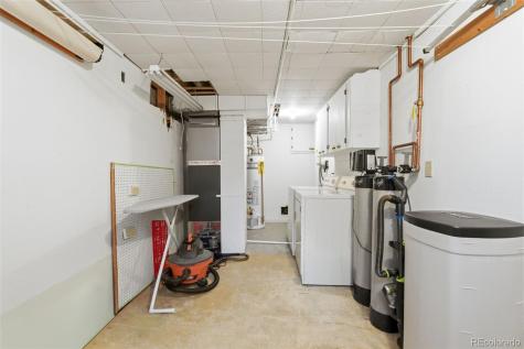 47 S Eagle Circle Aurora CO 80012