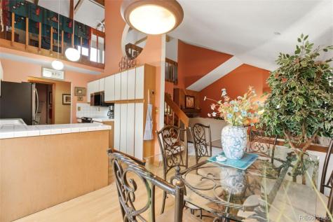 47 S Eagle Circle Aurora CO 80012