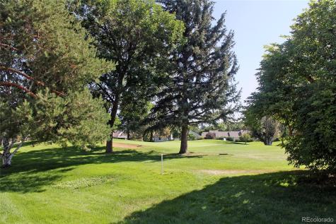 2734 S Heather Gardens Way Aurora CO 80014
