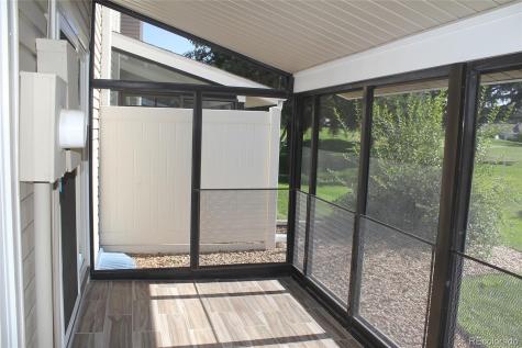 2734 S Heather Gardens Way Aurora CO 80014