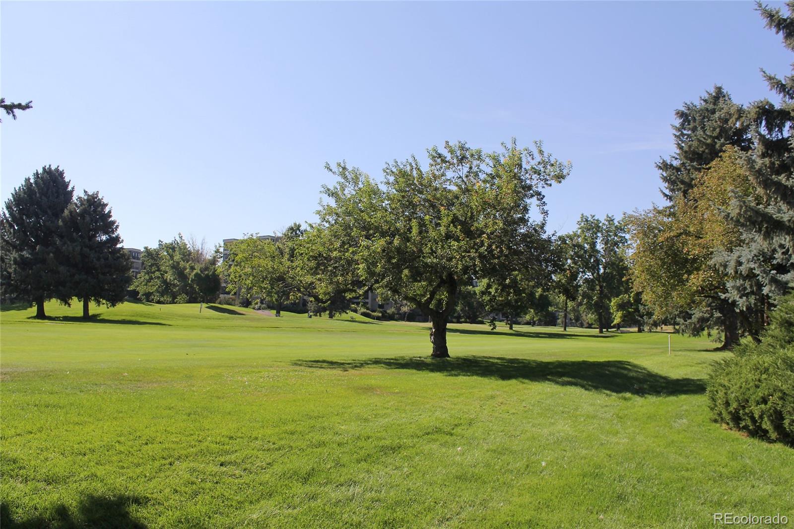 2734 S Heather Gardens Way Aurora CO 80014
