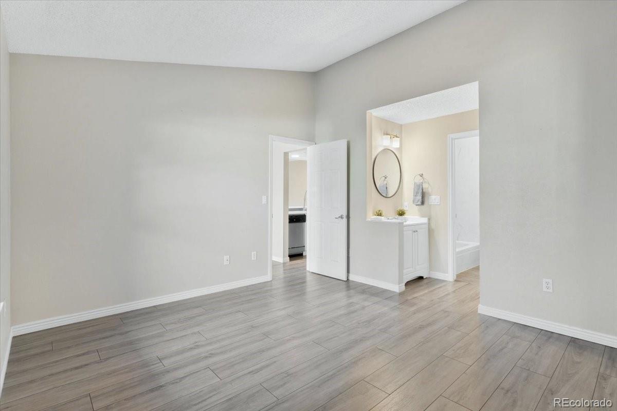 8376 S Upham Way Littleton CO 80128
