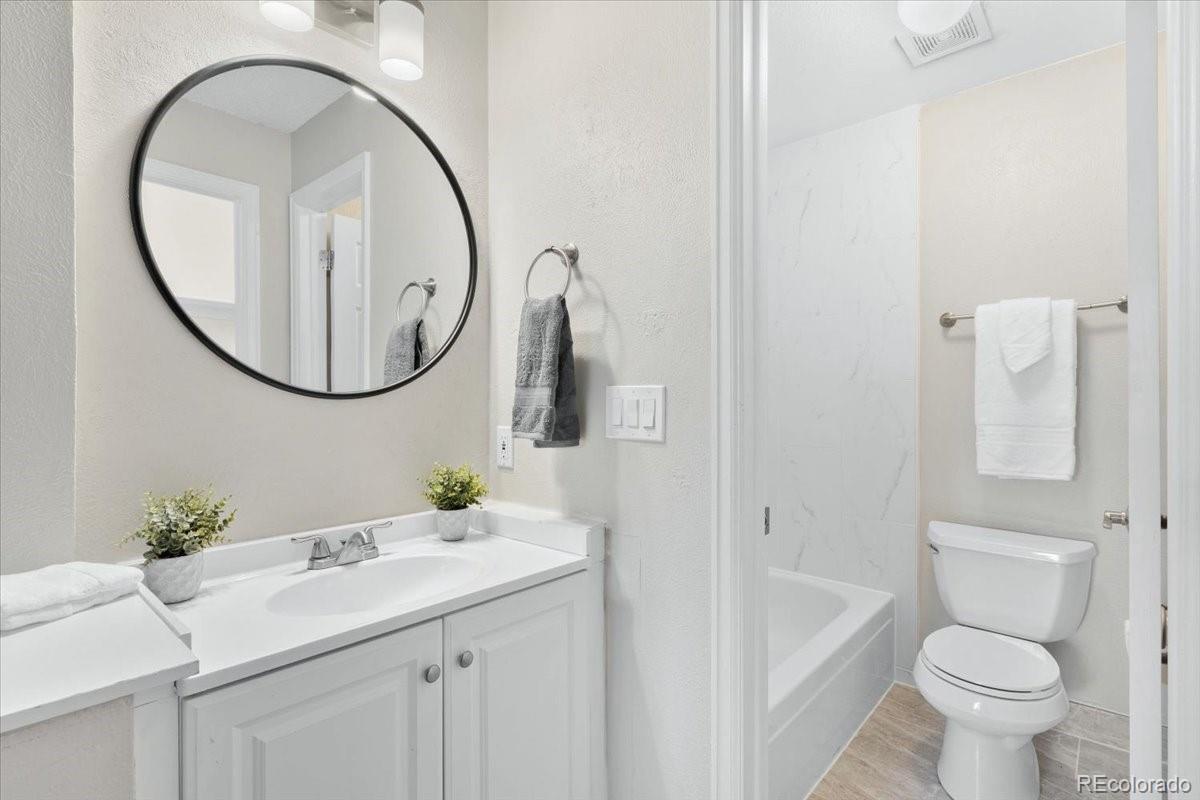 8376 S Upham Way Littleton CO 80128