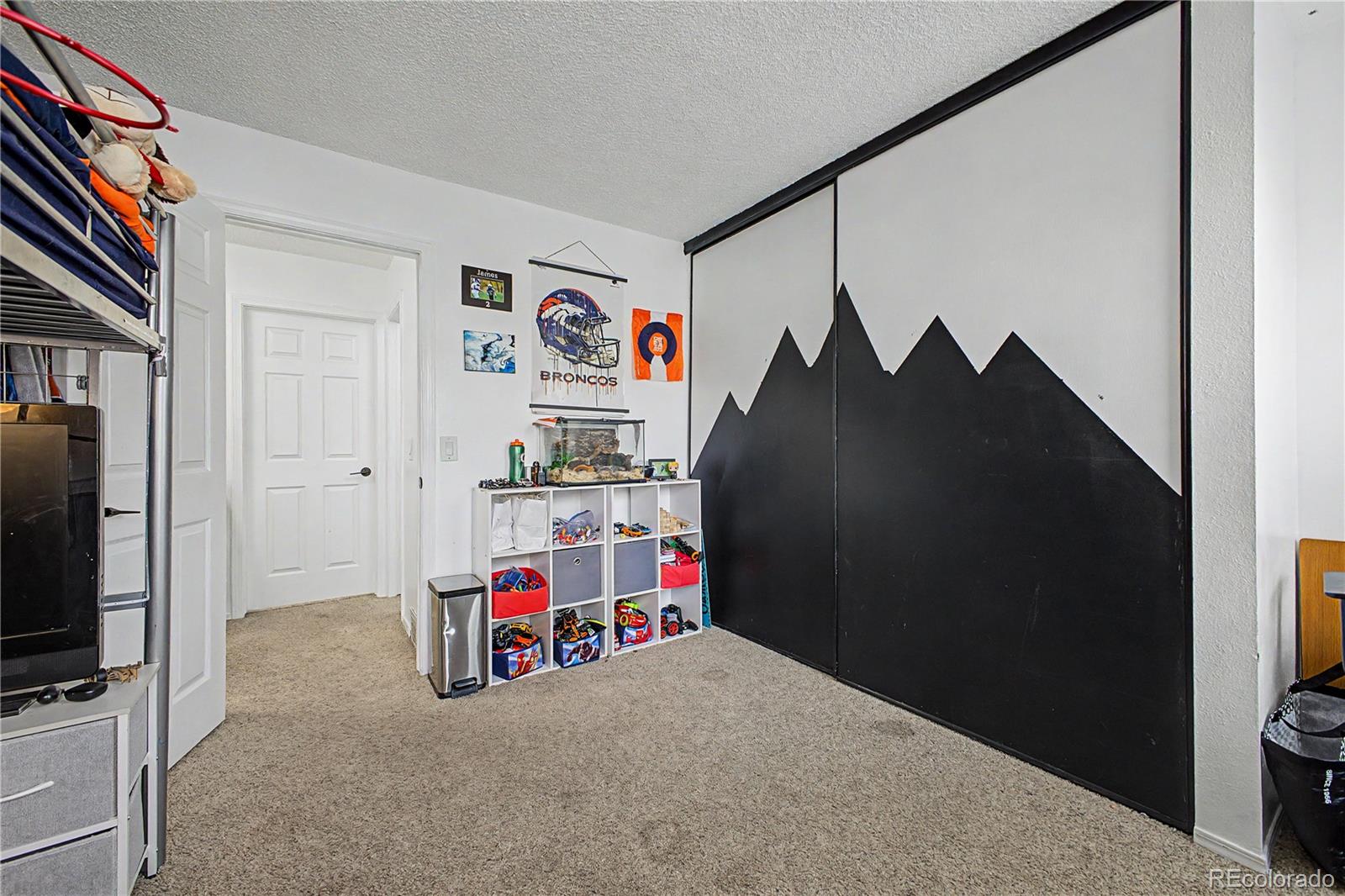 8952 W Dartmouth Place Lakewood CO 80227