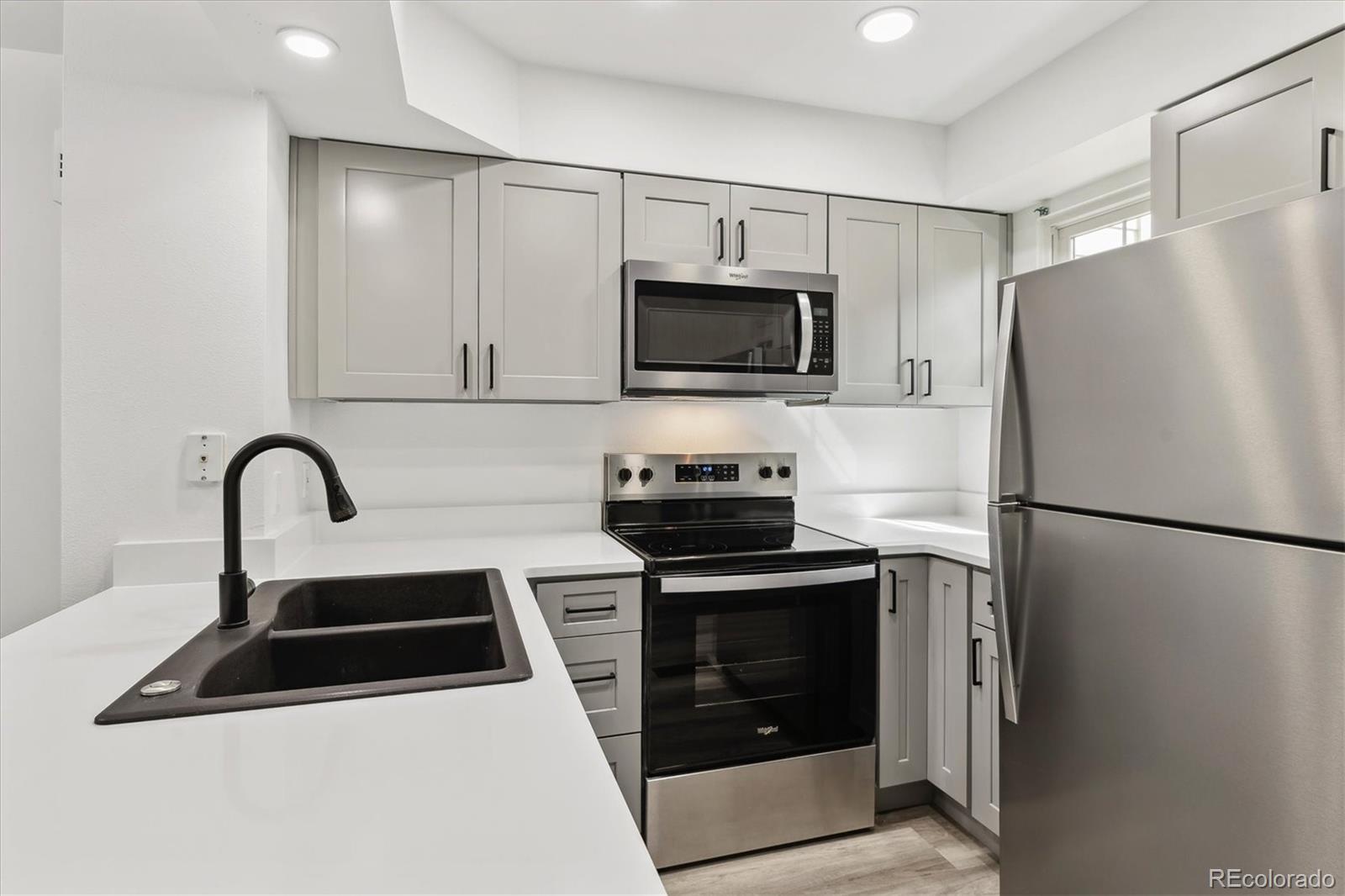 1811 S Quebec Way Denver CO 80231