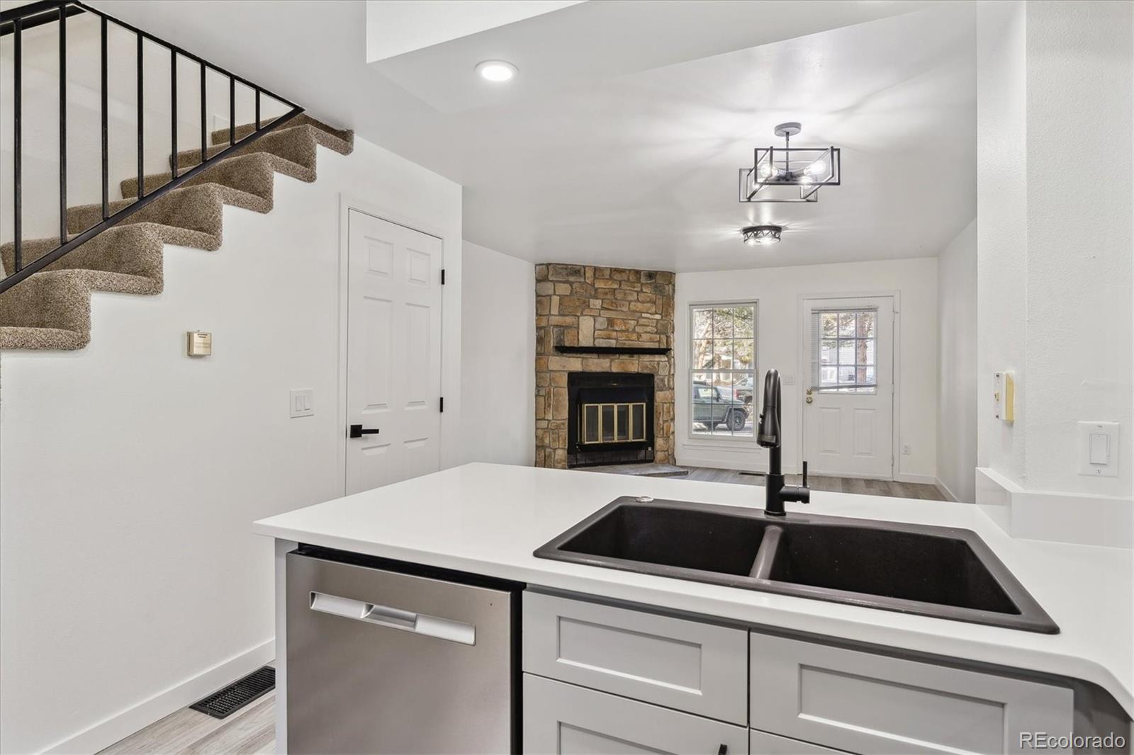 1811 S Quebec Way Denver CO 80231