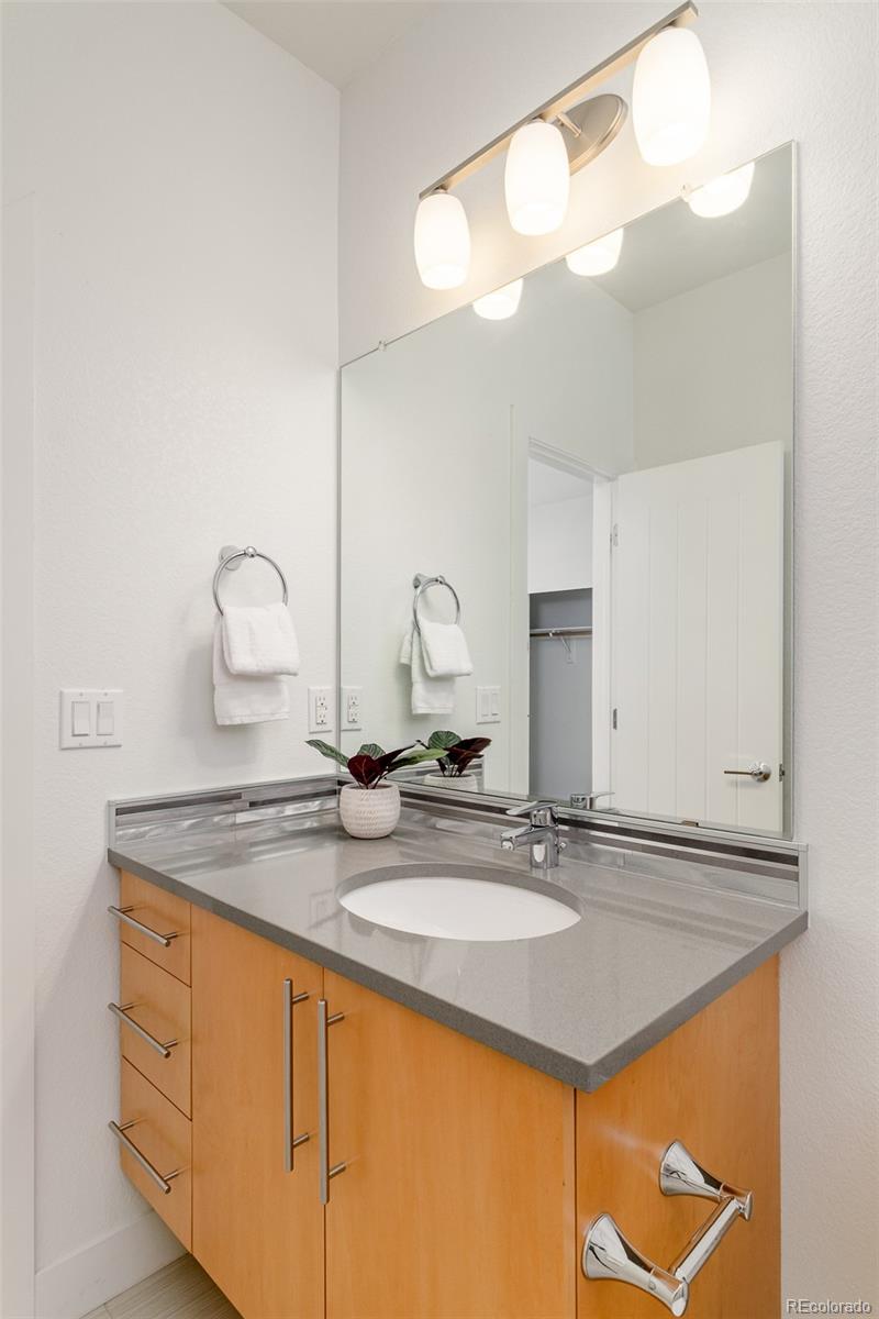 5054 Valentia Street Denver CO 80238