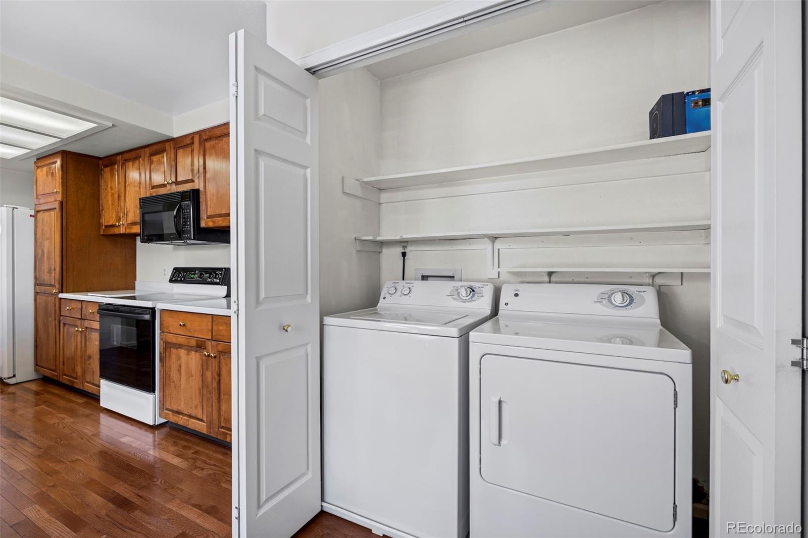 8233 S High Court Centennial CO 80122
