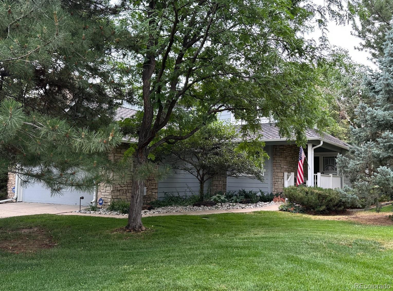 8505 E Temple Drive Denver CO 80237