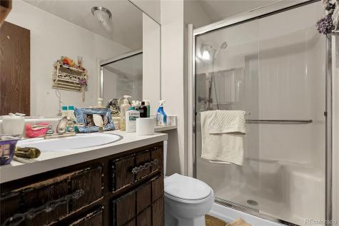 2864 S Vaughn Way Aurora CO 80014