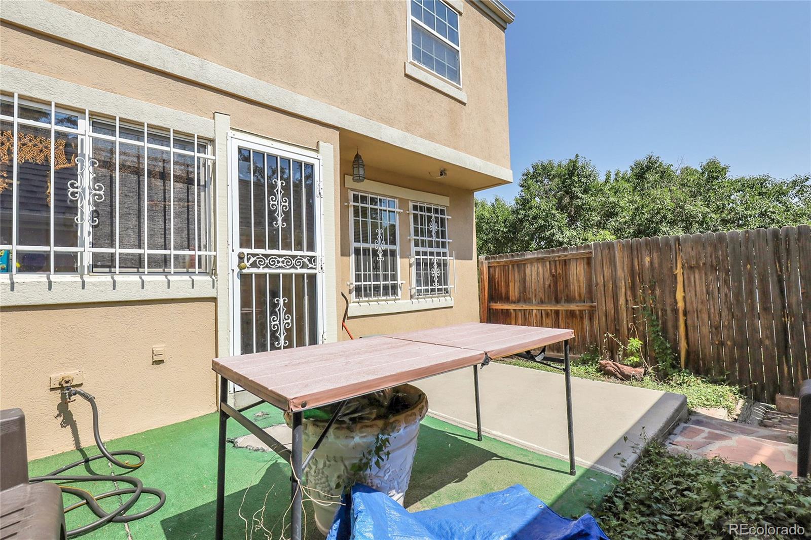 2864 S Vaughn Way Aurora CO 80014
