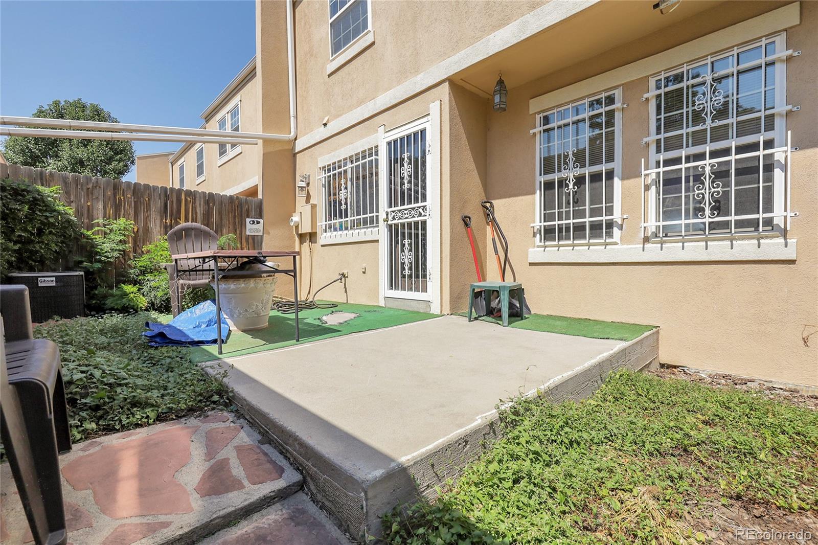 2864 S Vaughn Way Aurora CO 80014