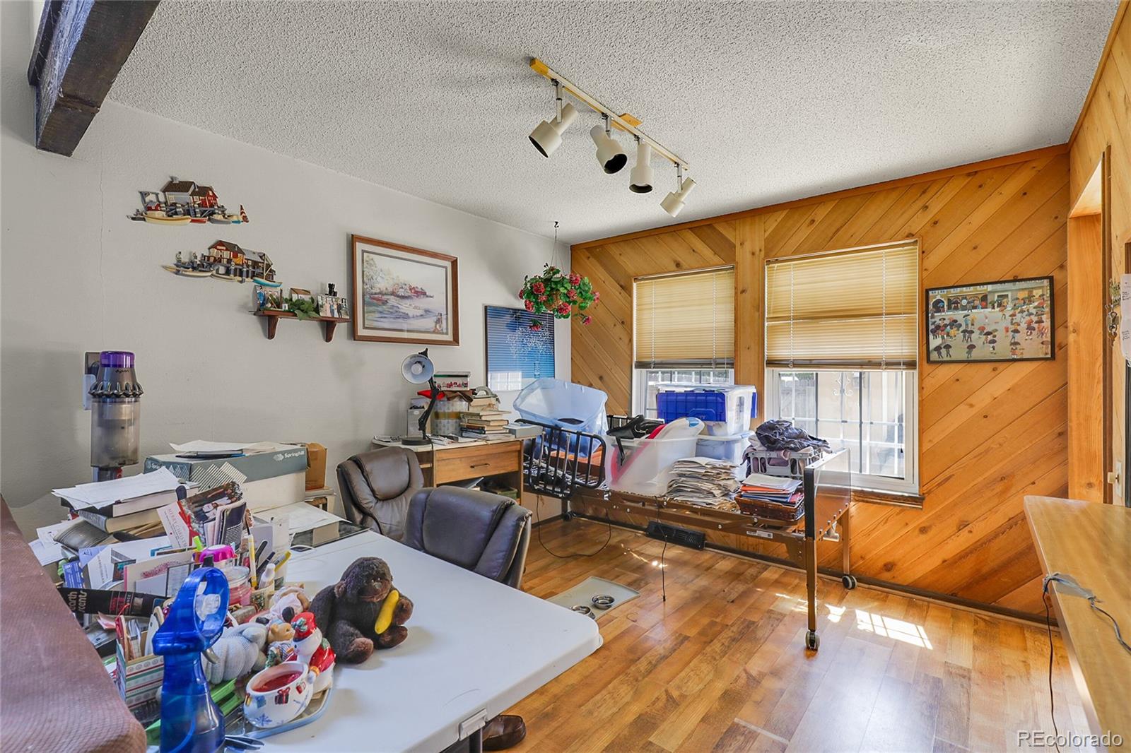 2864 S Vaughn Way Aurora CO 80014
