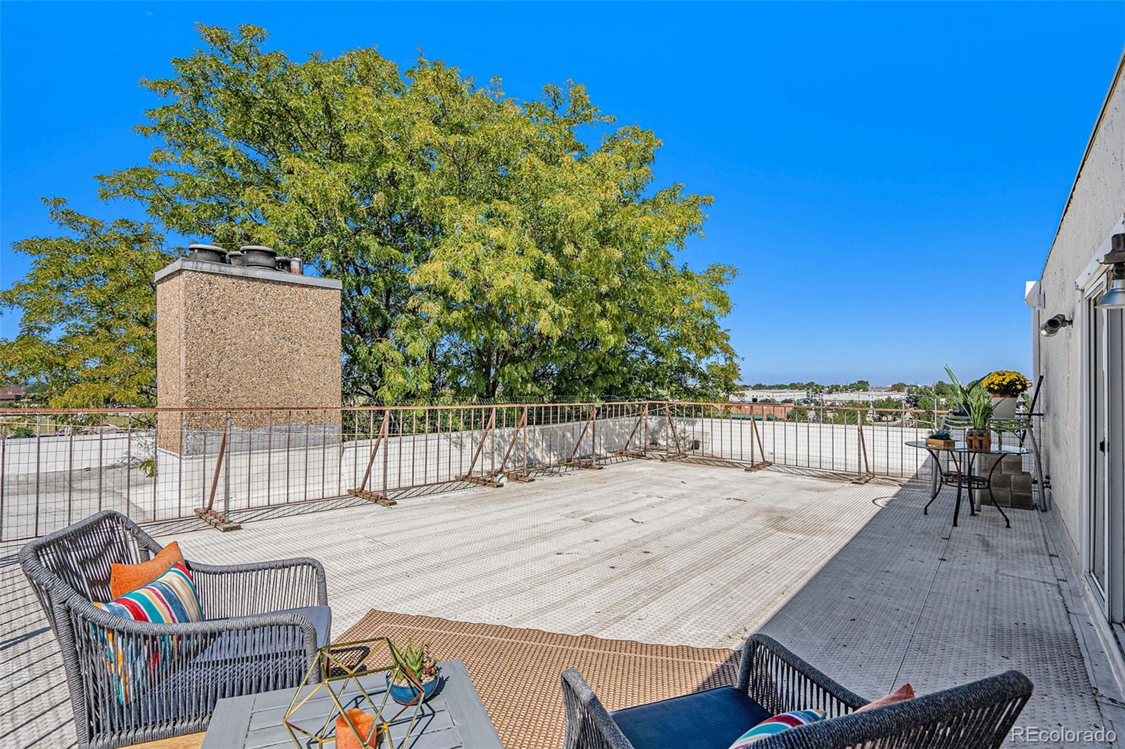 364 S Ironton Street Aurora CO 80012