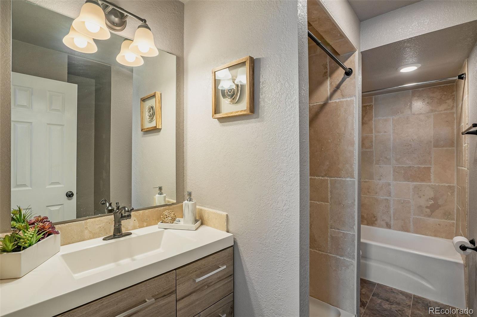 364 S Ironton Street Aurora CO 80012