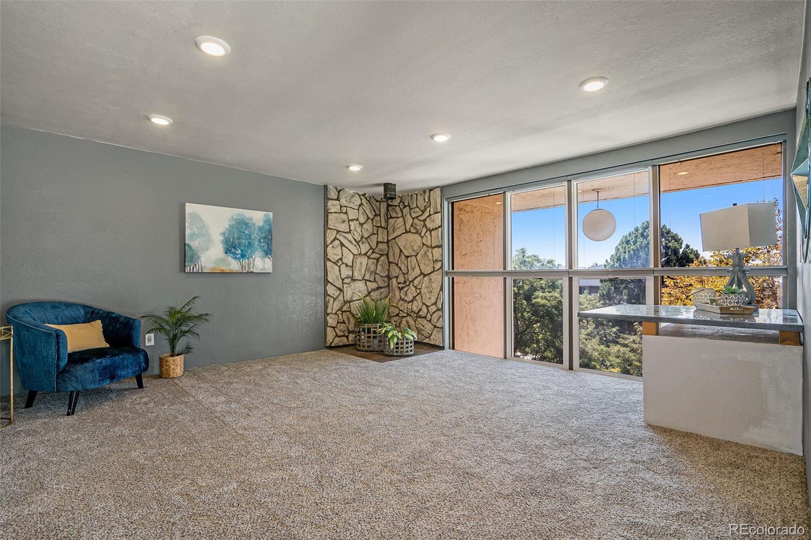 364 S Ironton Street Aurora CO 80012