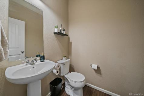 21892 E Quincy Circle Aurora CO 80015